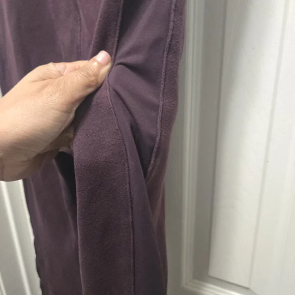 Lululemon Get Going Joggers In Black Cherry  Size 4 - Picture 3 of 6